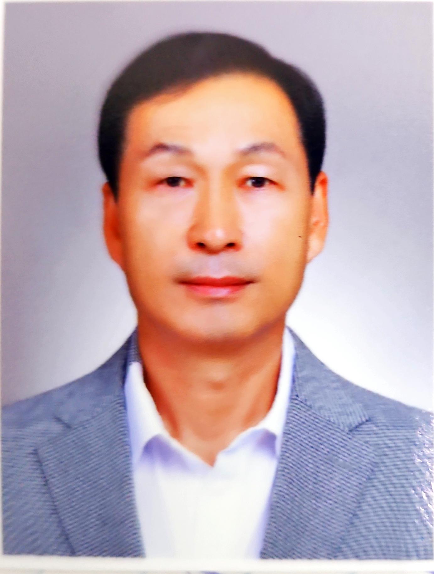 회장  이기곤 사진